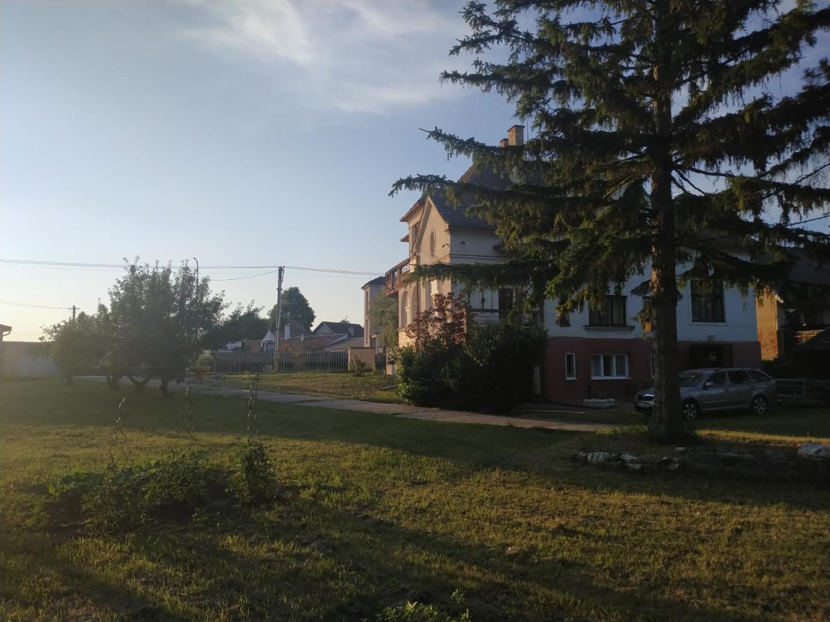 Cejc U Nas Ve Vile旅馆 外观 照片